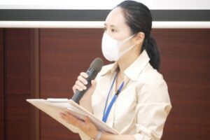 司会の佐久間美羊先生は、 公立保育士を目指す人への試験対策もしてくれるよ！