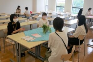 在学生と直接話ができるコーナーです 何でも聞いてね★