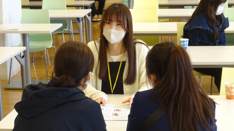 個別相談では、学生さんにも相談できます！