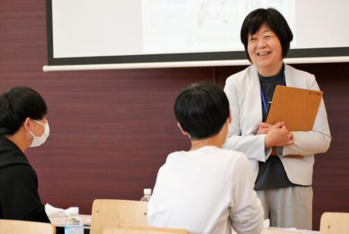 先生って楽しい仕事だよ！④こども学科 浅川繭子准教授に聞く