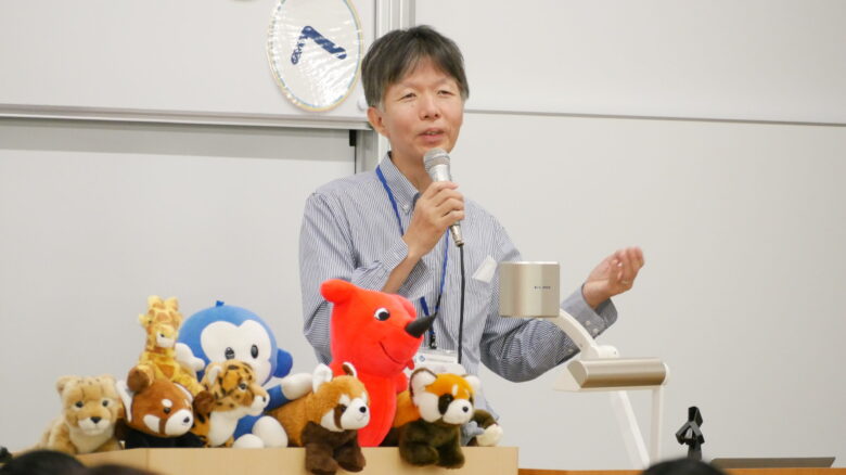 江上邦博教授による学科説明