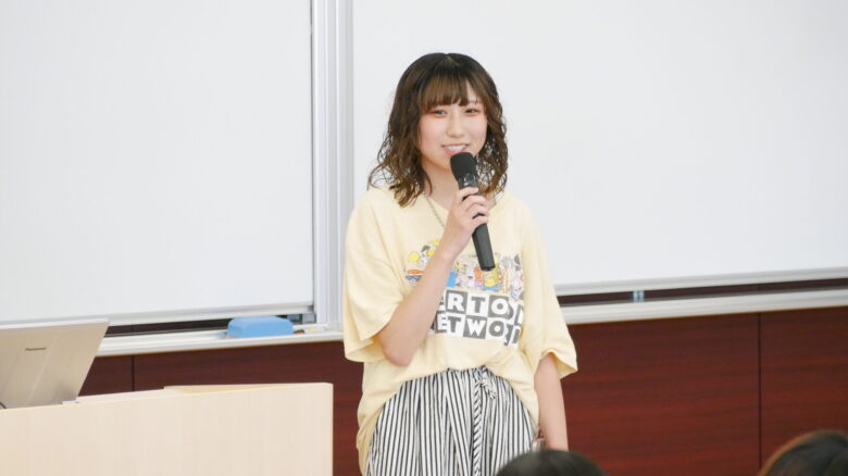 卒業生スピーチの様子