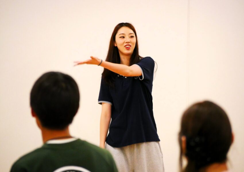 講師は何と！ダンススクールを開業した本学の卒業生！