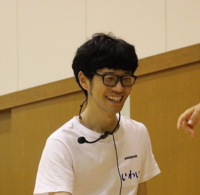 岩井　幸博