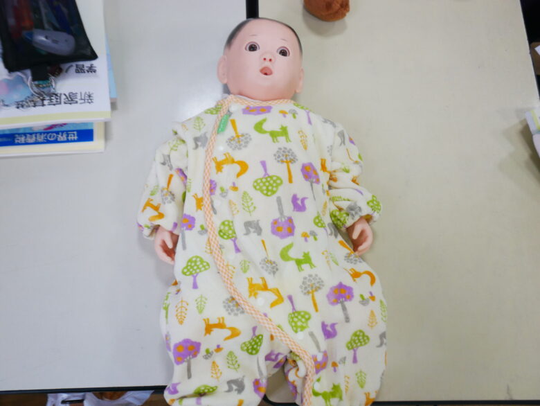 実物に近い赤ちゃん人形